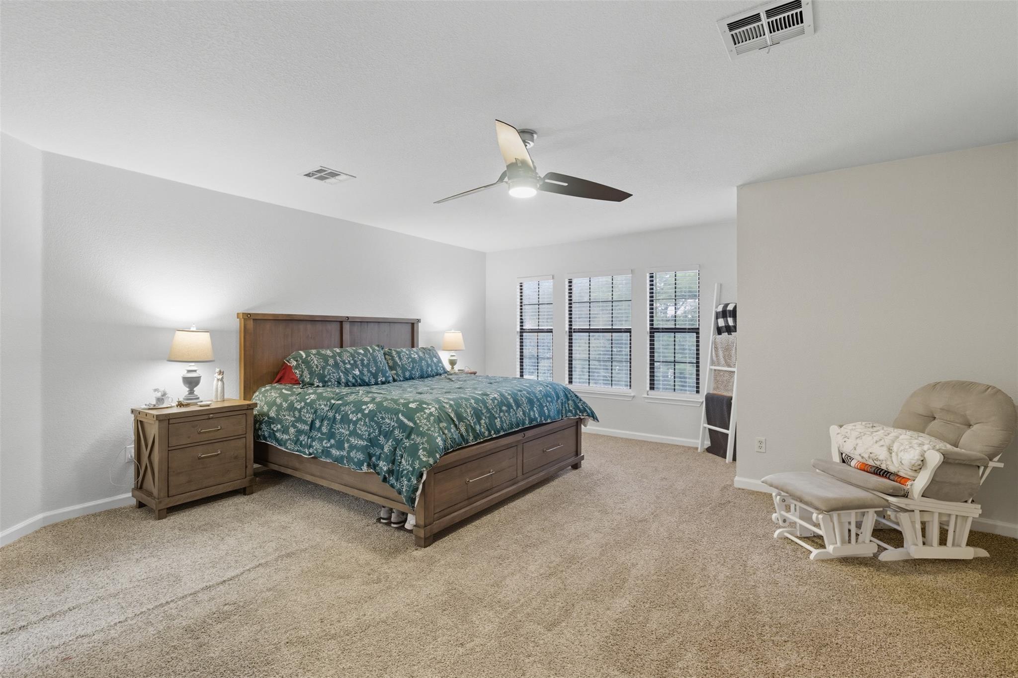 110 Vicksburg Loop, Elgin, TX 78621