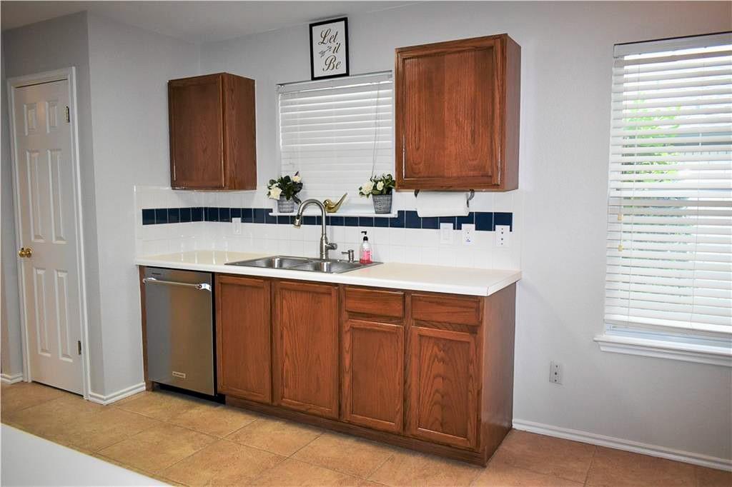 3715 Julianas Way, Round Rock, TX 78665