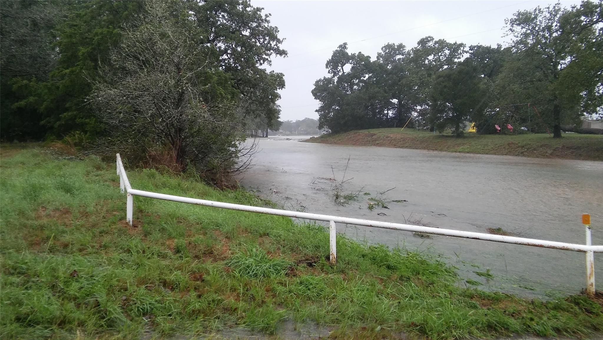 TBD Wigwam (Lots 87 & 88) St, Smithville, TX 78957