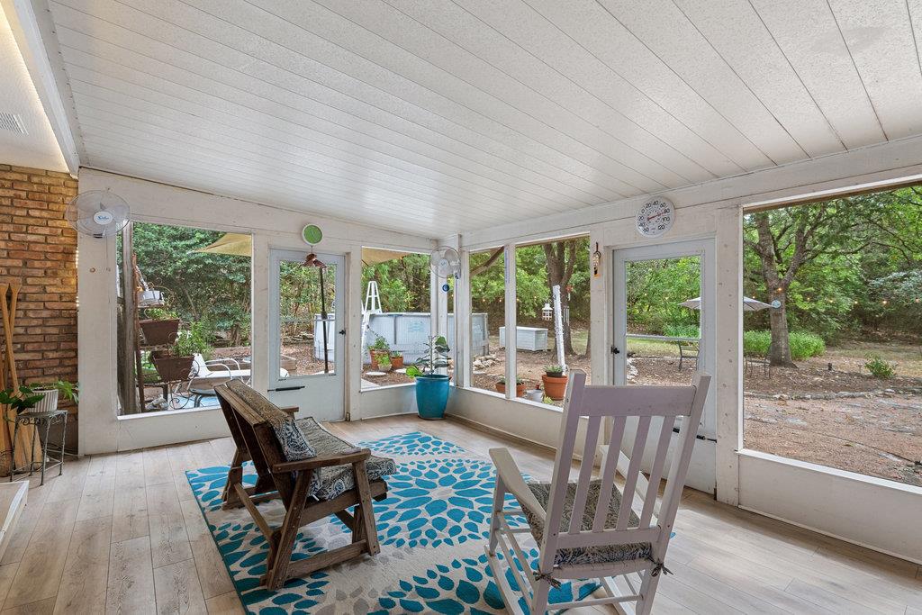 1709 Crested Butte Dr, Austin, TX 78746