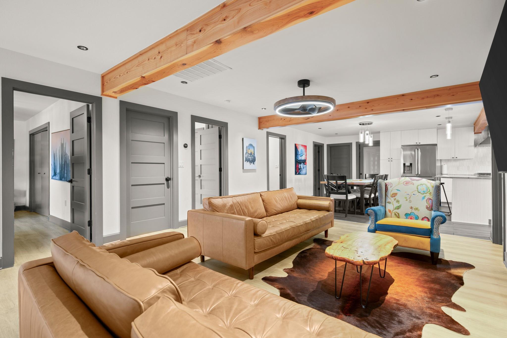 811 W Oltorf St, Austin, TX 78704