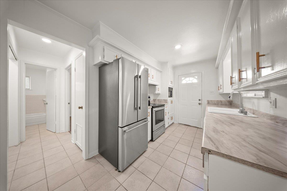 421 Forrest Ln, Corsicana, TX 75110