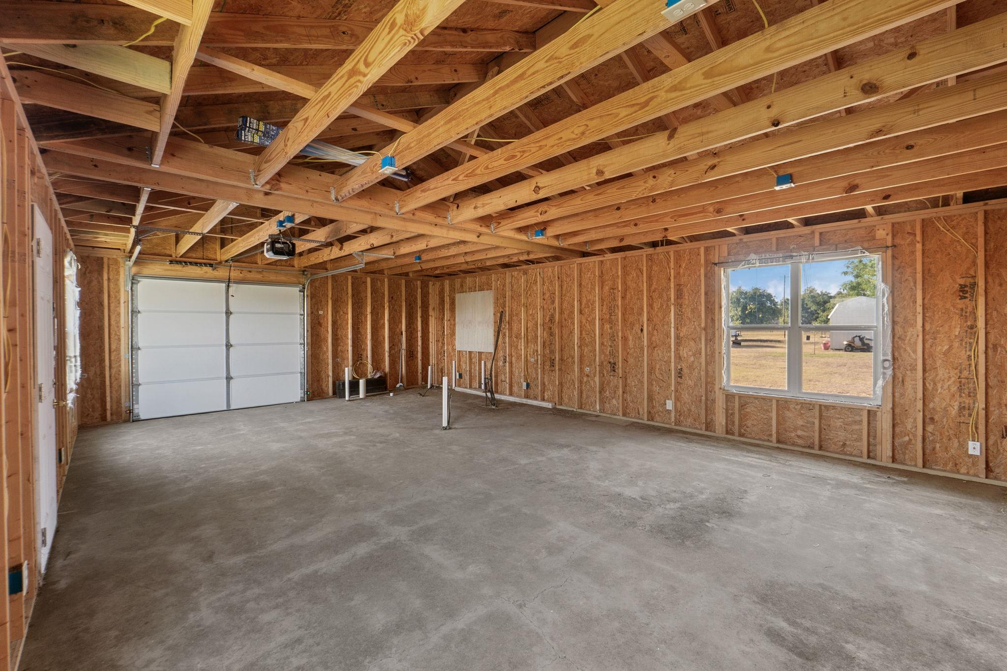 710 Fallen Oak Dr, Bertram, TX 78605