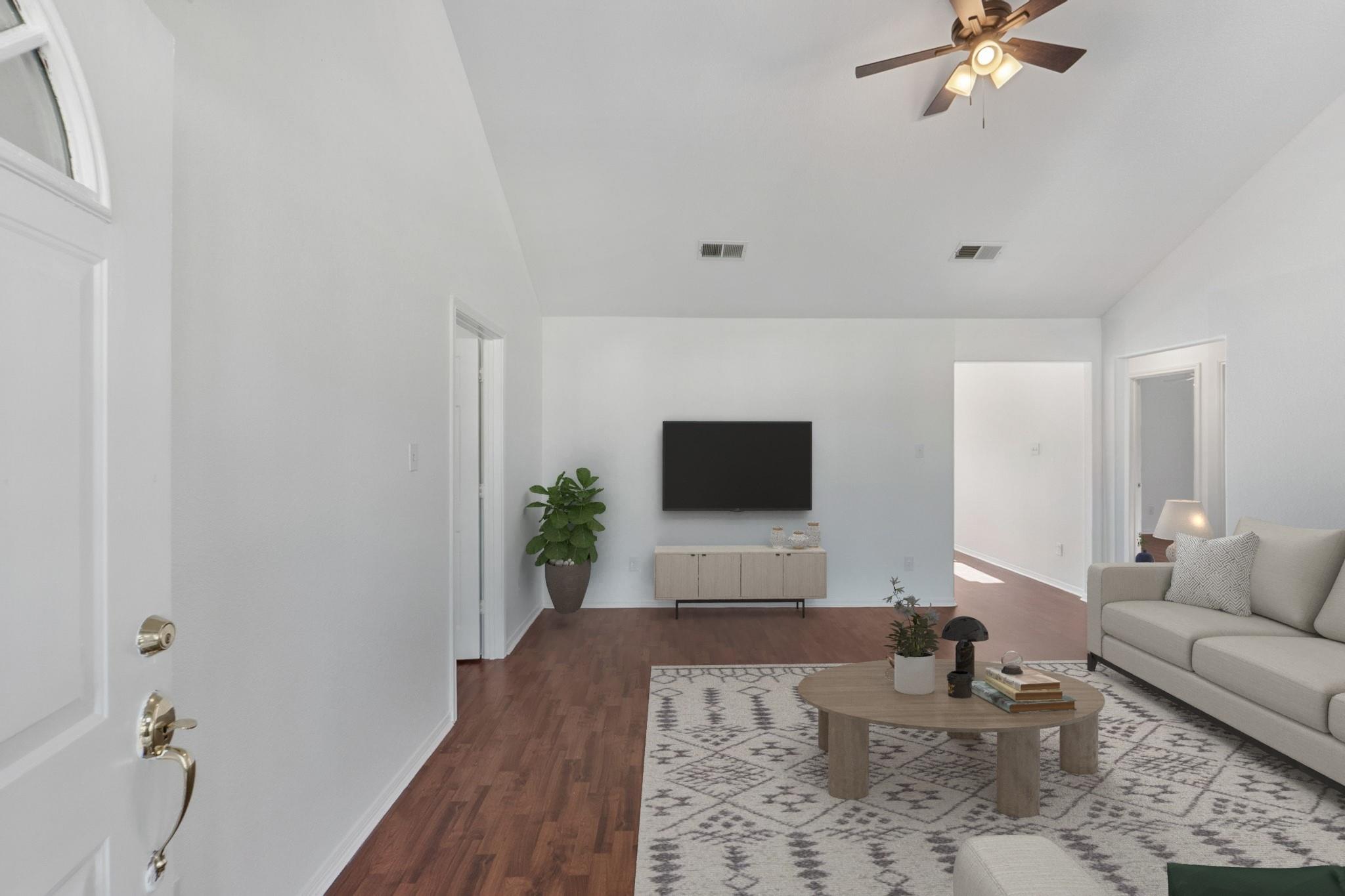 710 Fallen Oak Dr, Bertram, TX 78605