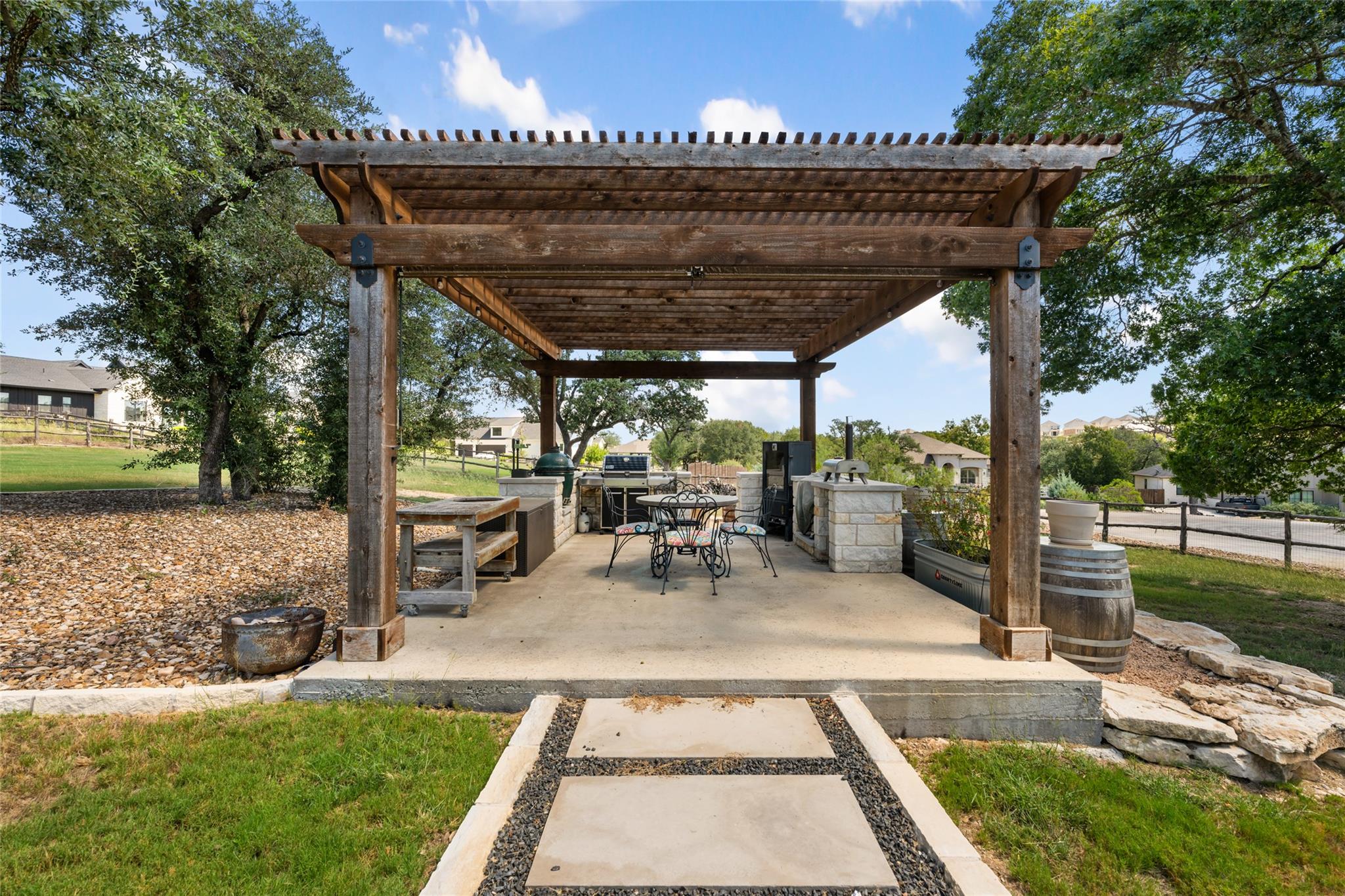 105 Stag Leap Ct, Liberty Hill, TX 78642