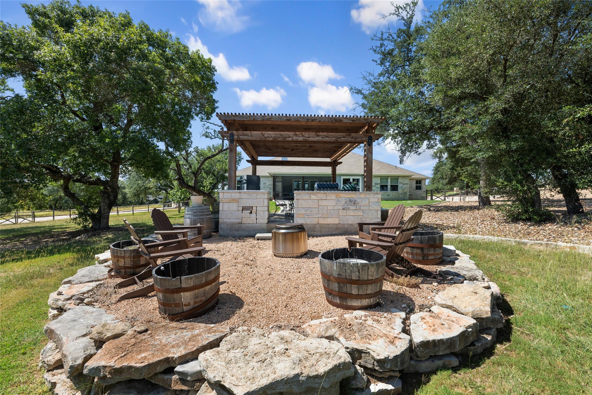 105 Stag Leap Ct, Liberty Hill, TX 78642