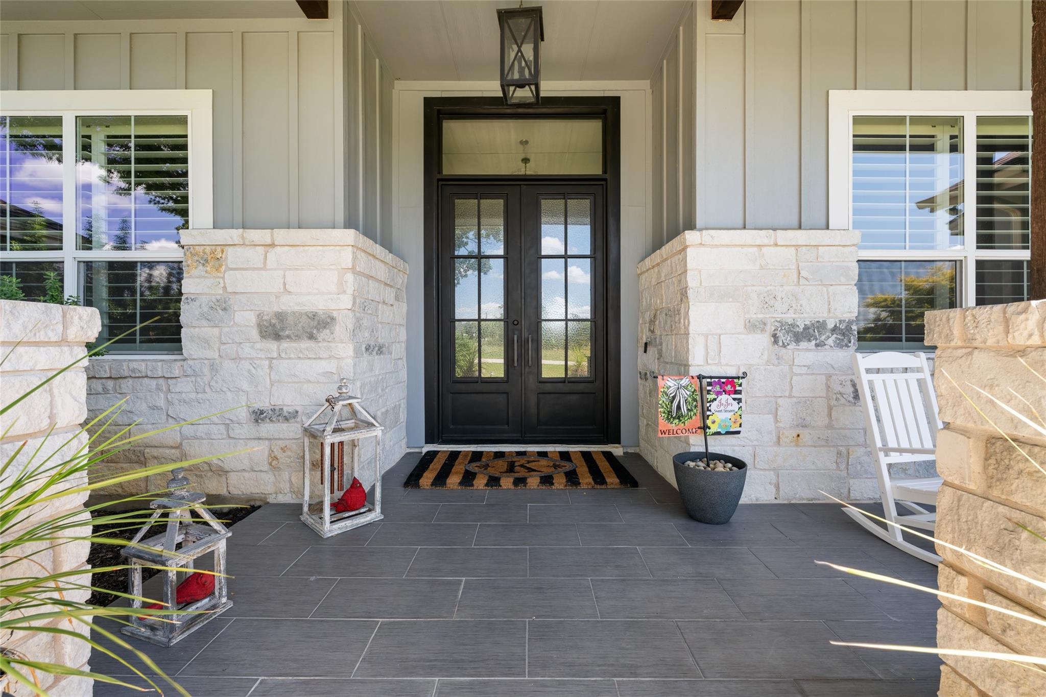 105 Stag Leap Ct, Liberty Hill, TX 78642