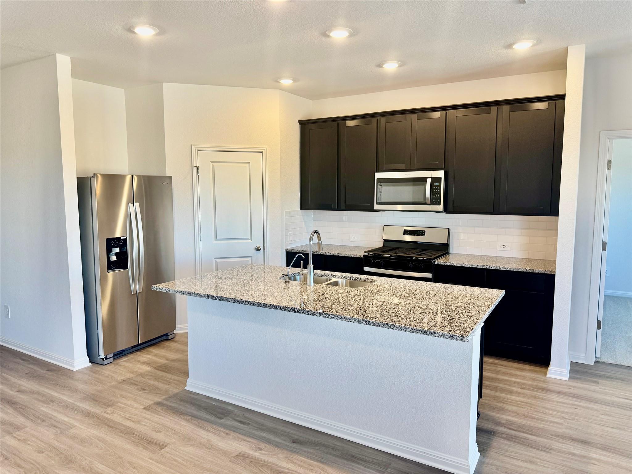 144 Boondoggle Rdg, Cedar Creek, TX 78612