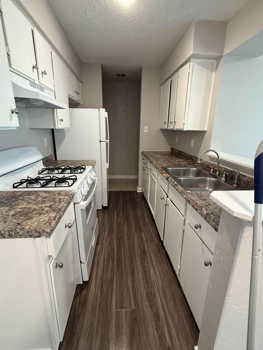 6815 Blue Dawn Trl # B, Austin, TX 78744