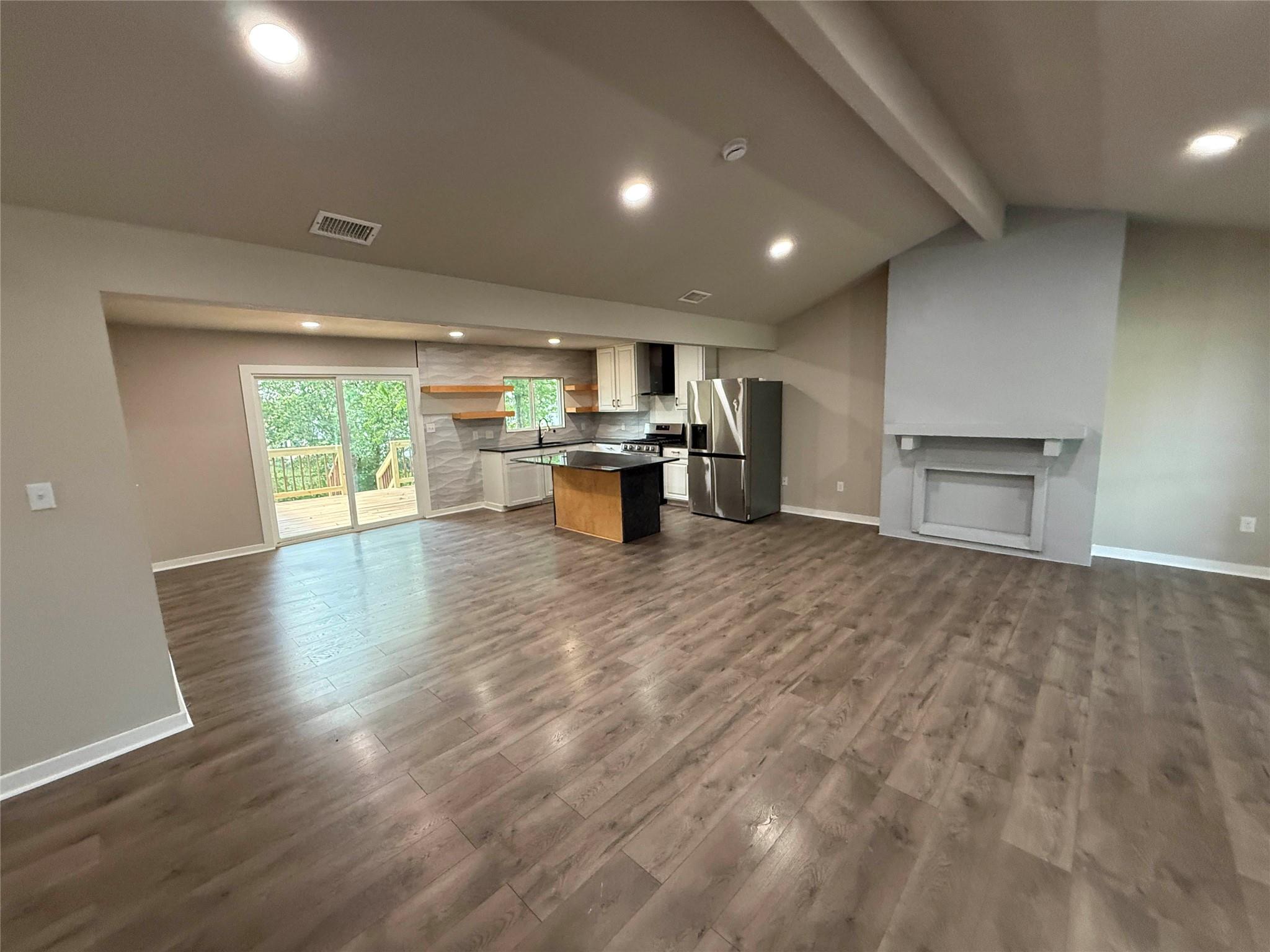 7207 E Meadow Bend Dr, Austin, TX 78724