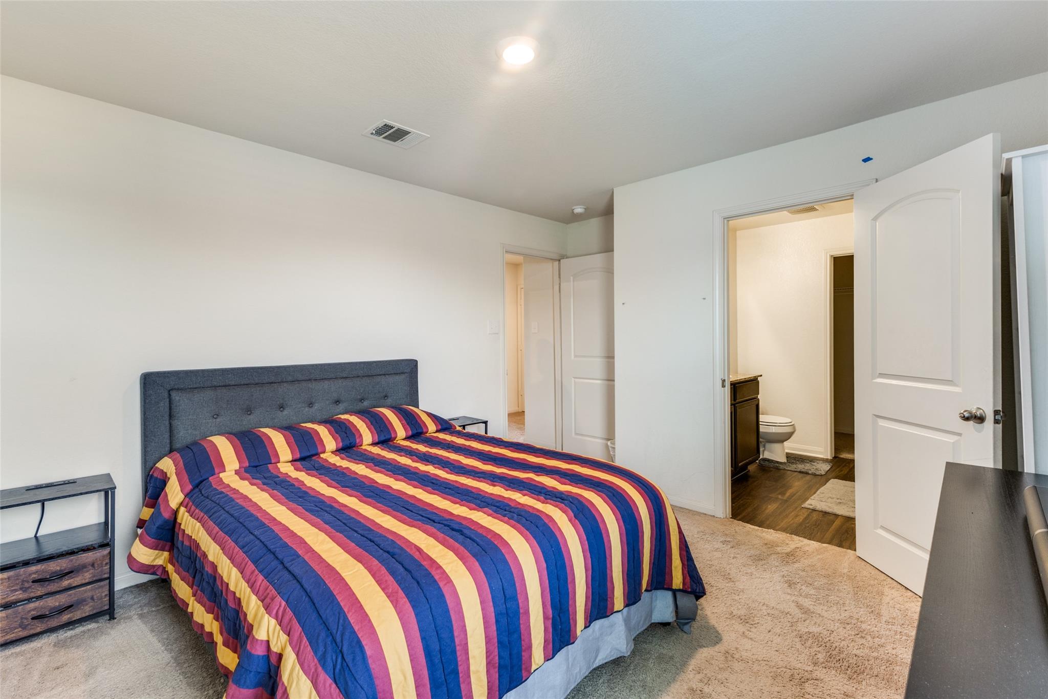 773 Yearwood Ln, Jarrell, TX 76537