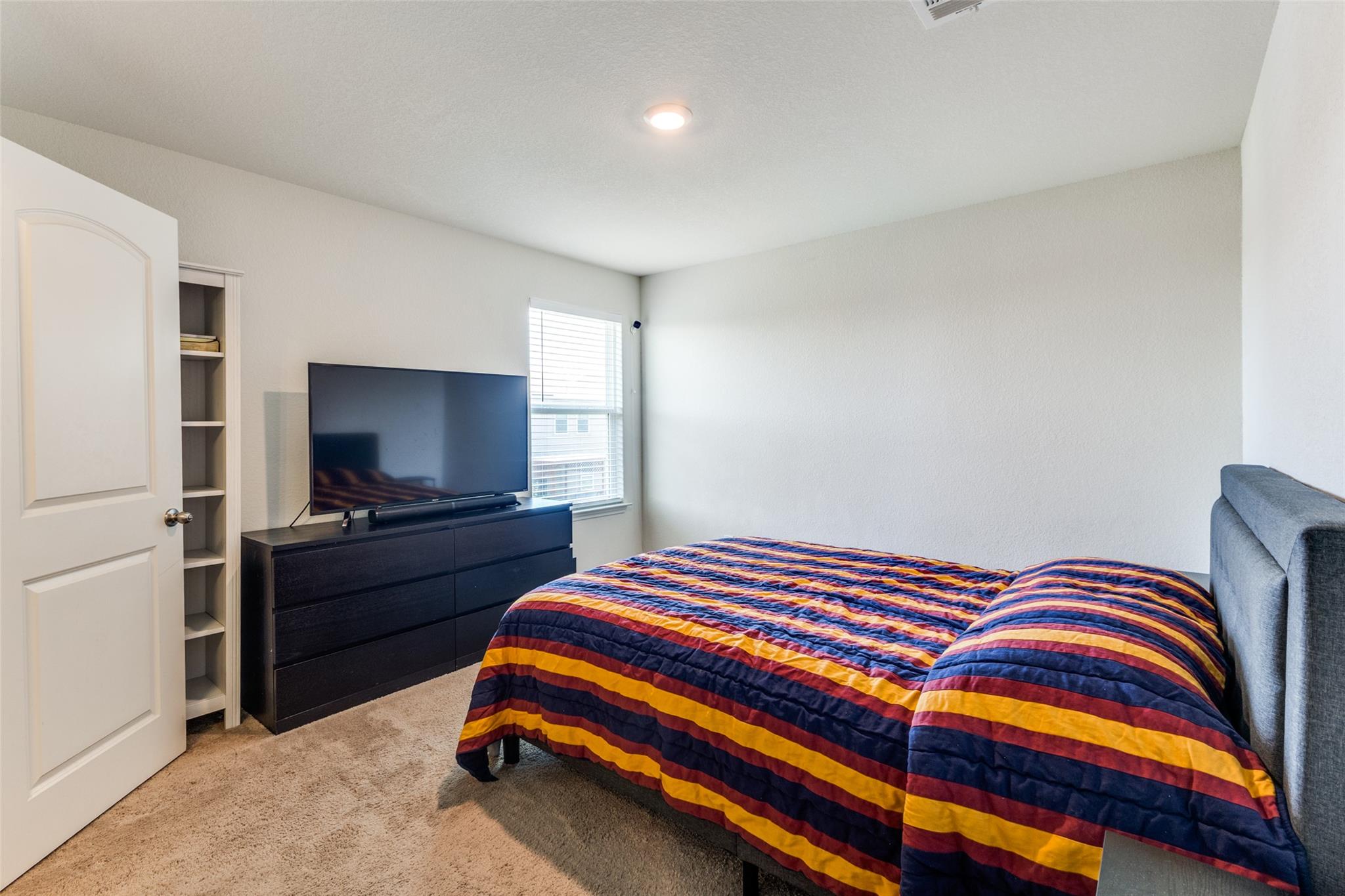 773 Yearwood Ln, Jarrell, TX 76537