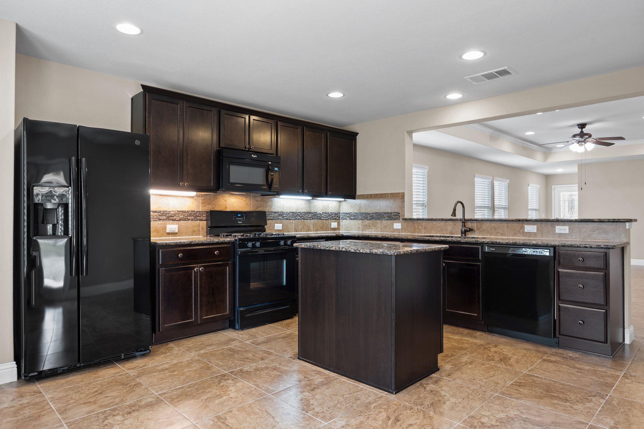 309 Kickapoo Creek Ln, Georgetown, TX 78633