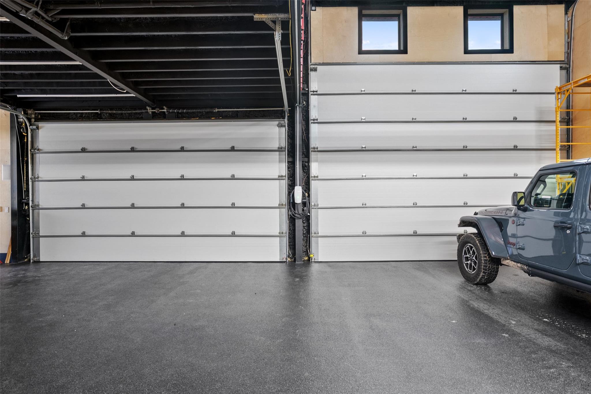 561 Broken Bit Trl, Dripping Springs, TX 78620