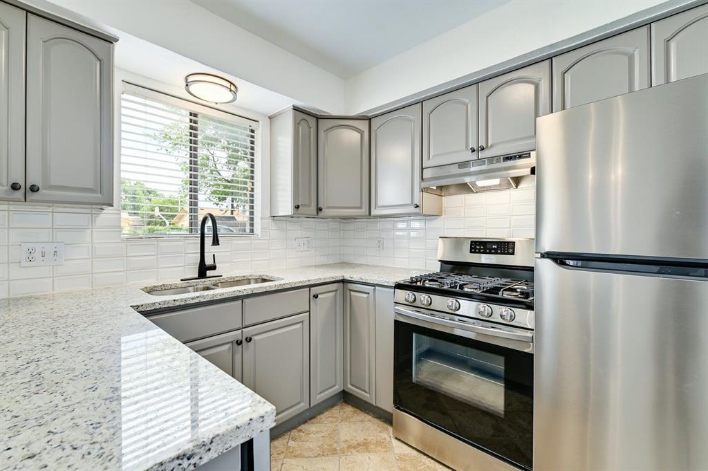 204 Northwest Dr # B, Round Rock, TX 78664