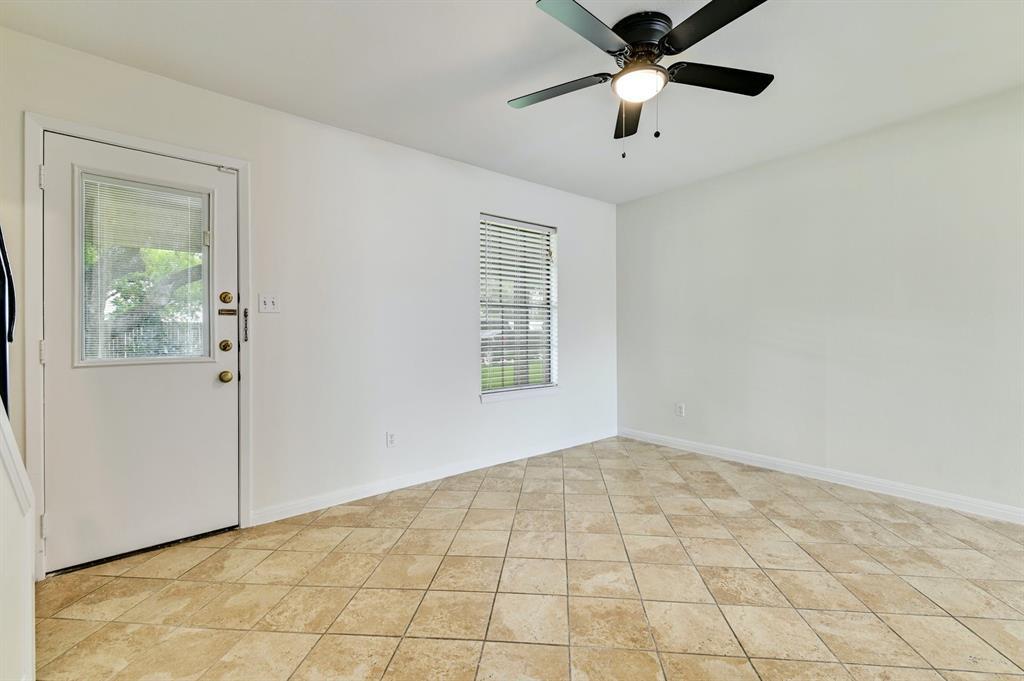 204 Northwest Dr # B, Round Rock, TX 78664