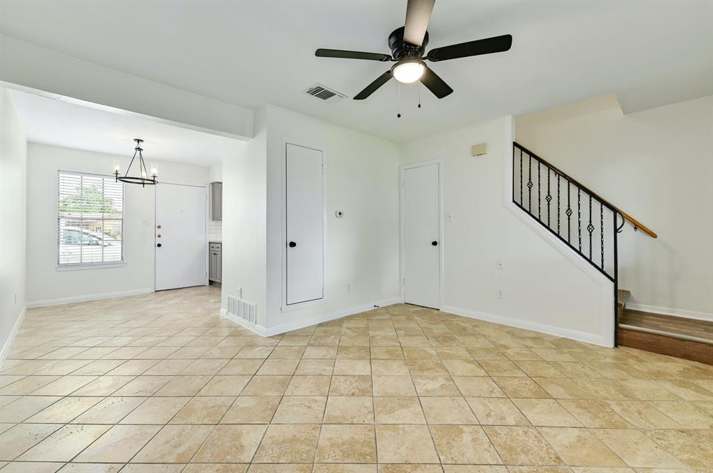 204 Northwest Dr # B, Round Rock, TX 78664