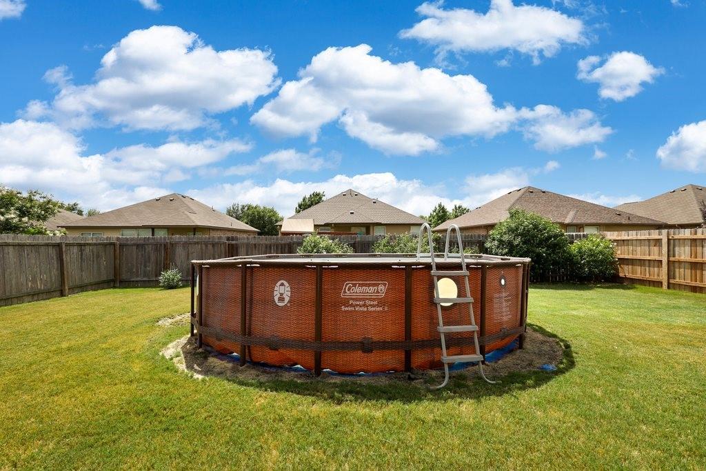 119 Colthorpe Ln, Hutto, TX 78634