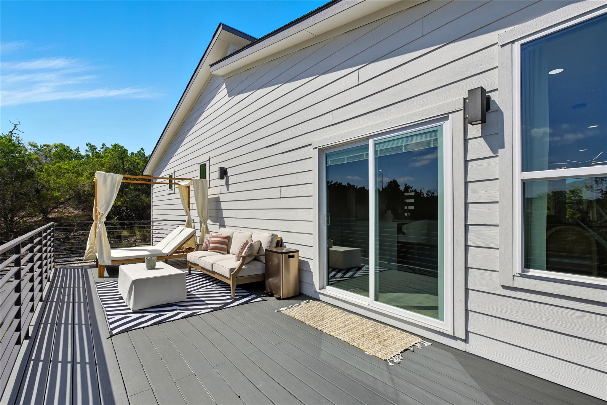 8303 Tombstone Cv, Lago Vista, TX 78645