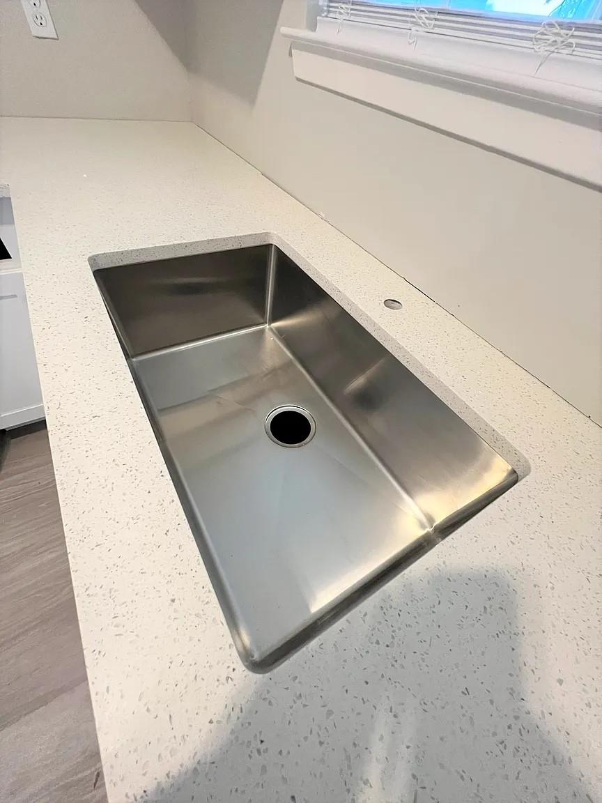 12214 Thompkins Dr # B, Austin, TX 78753