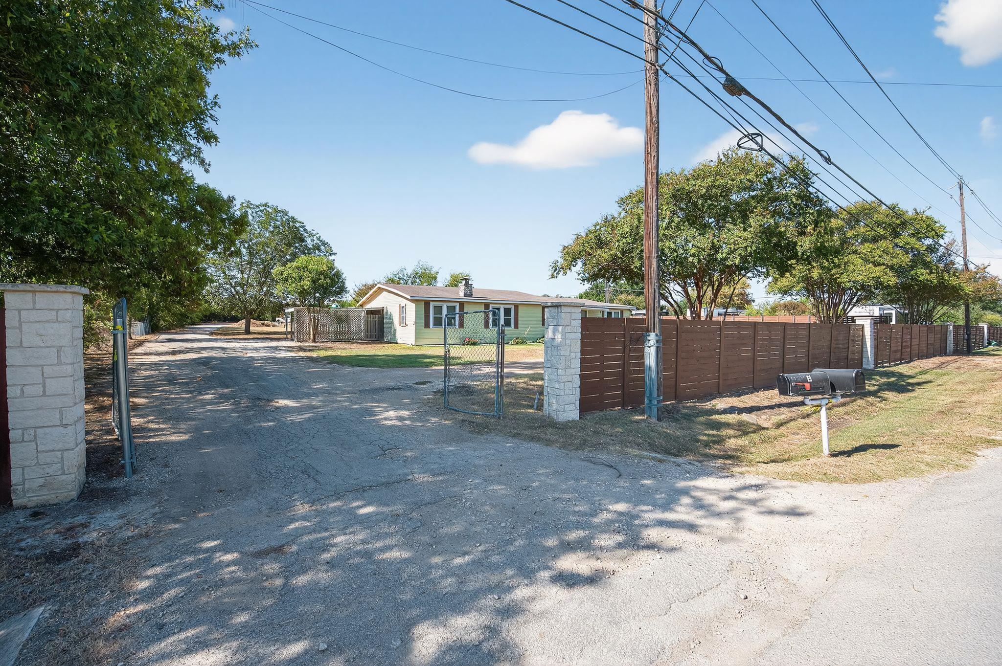 3905 Prairie Ln, Austin, TX 78728