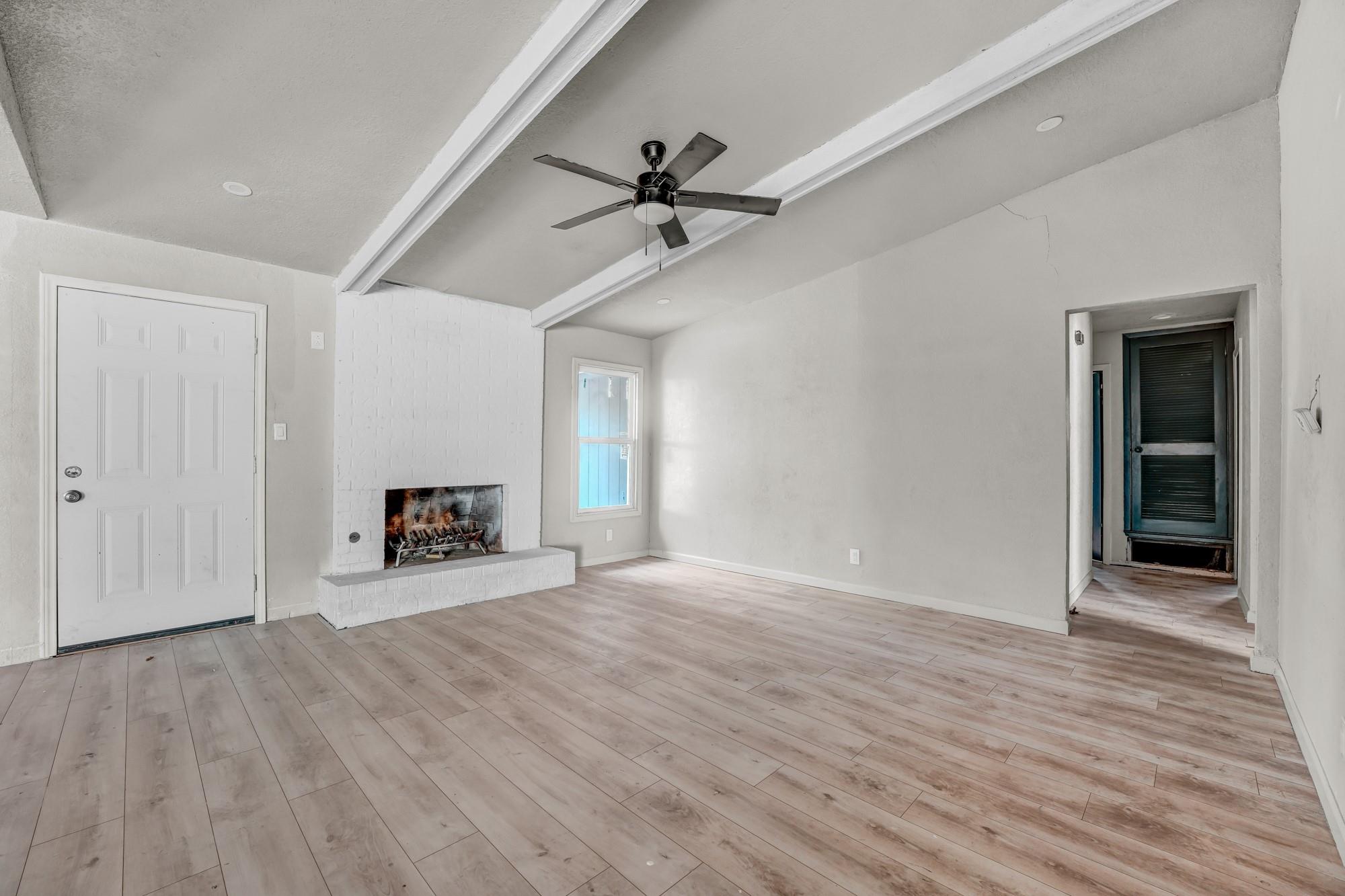 3110 Val Dr, Austin, TX 78723