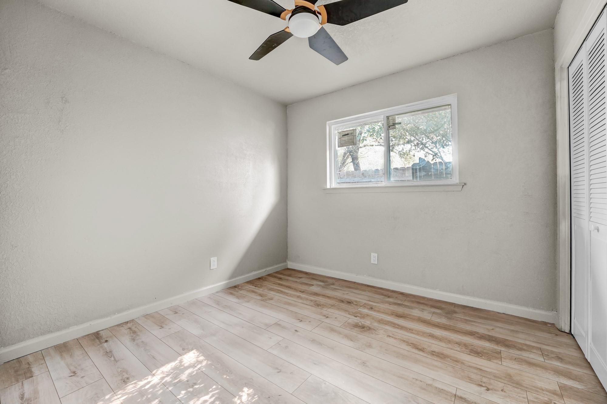 3110 Val Dr, Austin, TX 78723