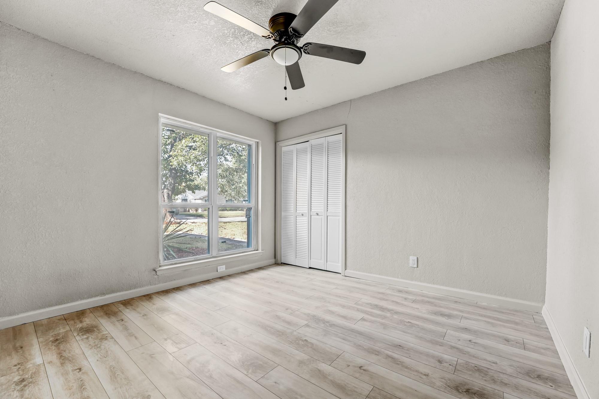 3110 Val Dr, Austin, TX 78723