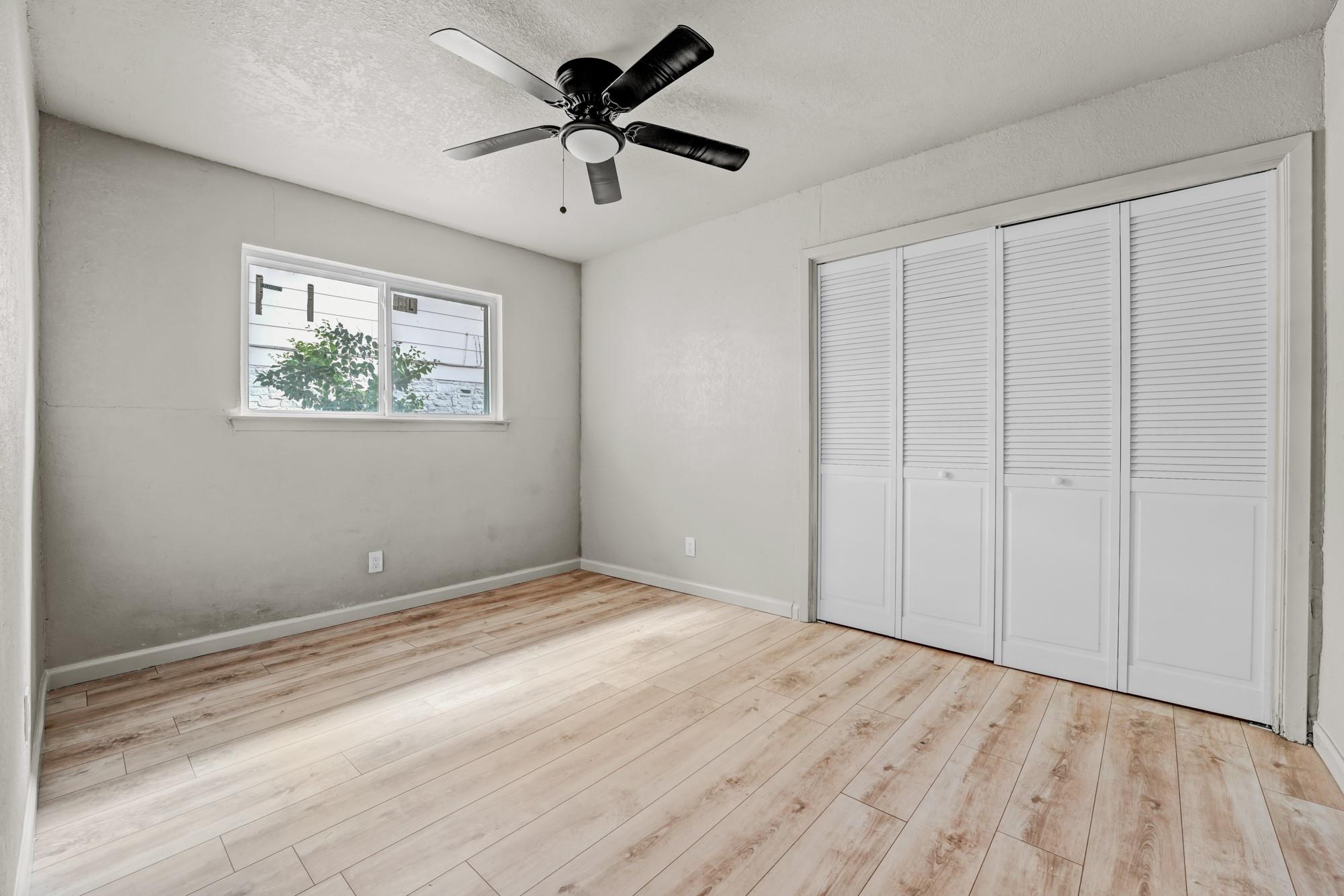 3110 Val Dr, Austin, TX 78723