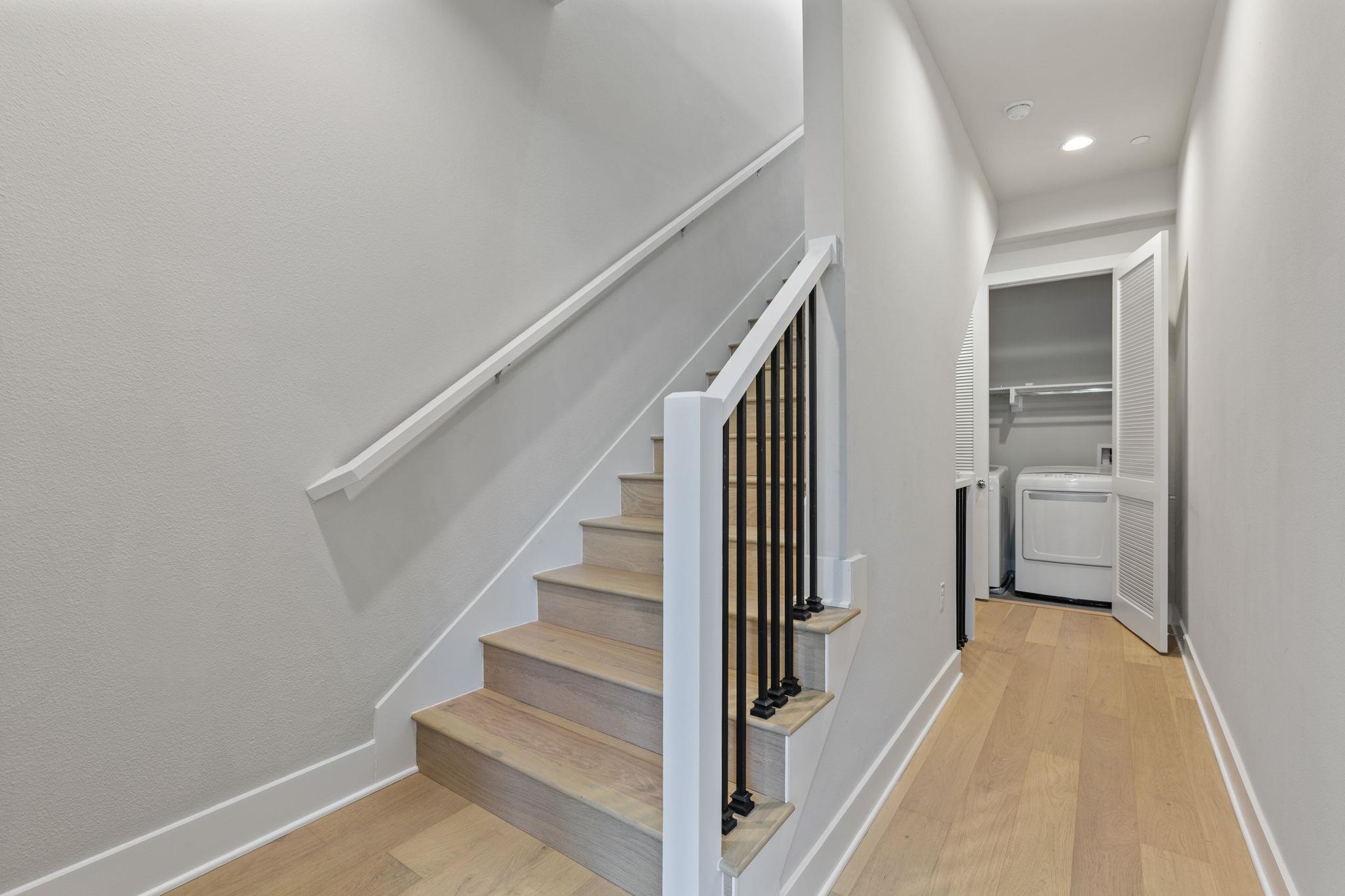 1301 Town Creek Dr # 2, Austin, TX 78741