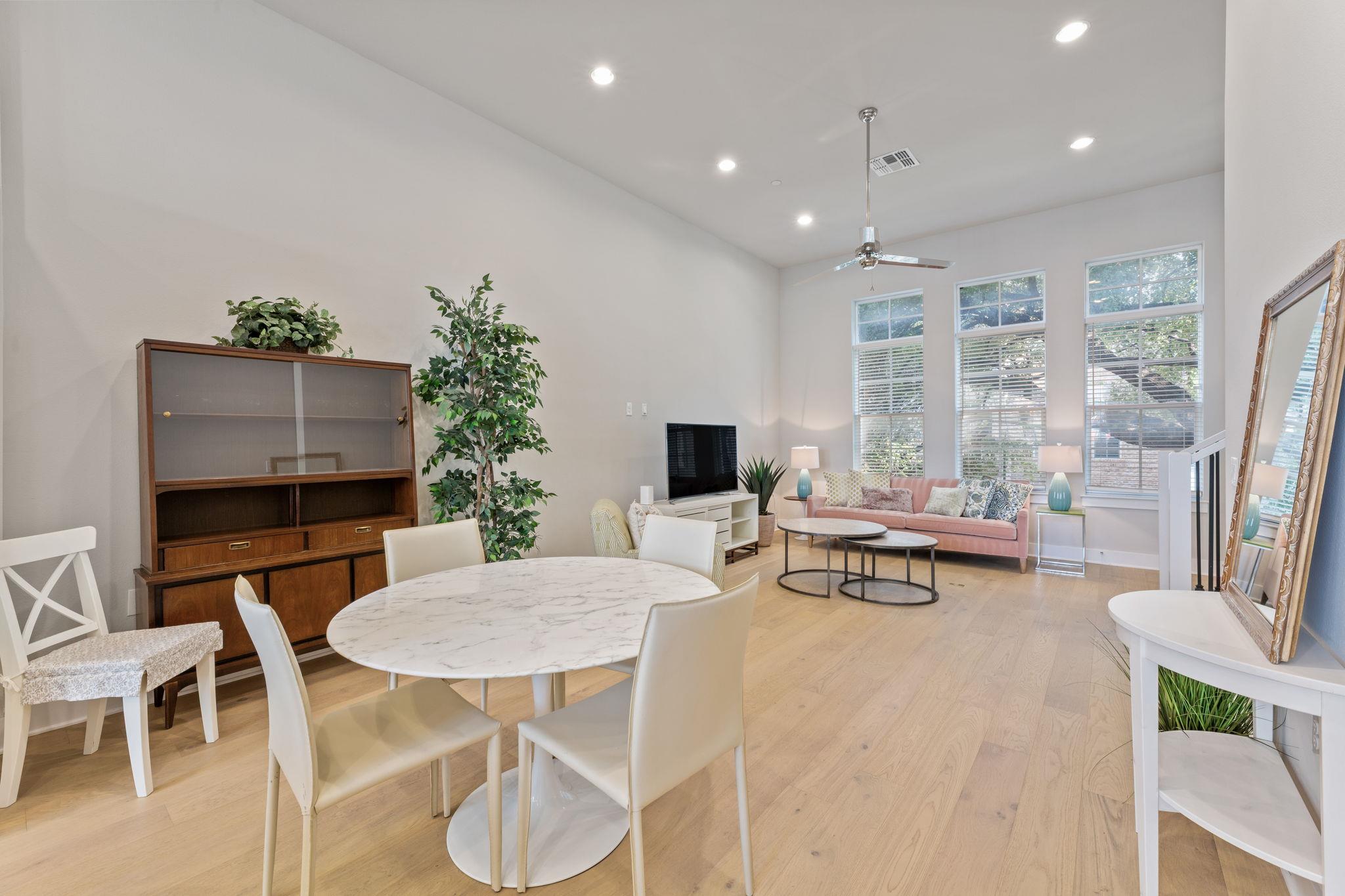 1301 Town Creek Dr # 2, Austin, TX 78741