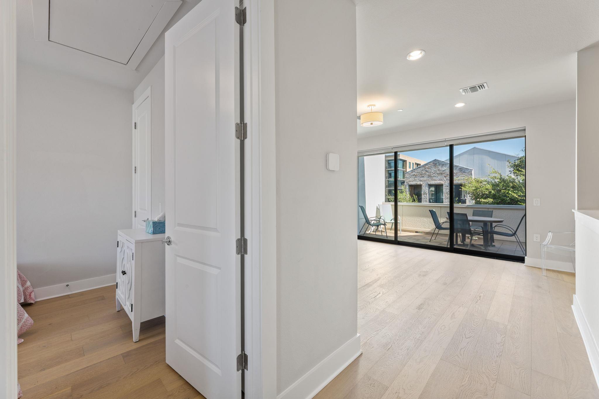 1301 Town Creek Dr # 2, Austin, TX 78741