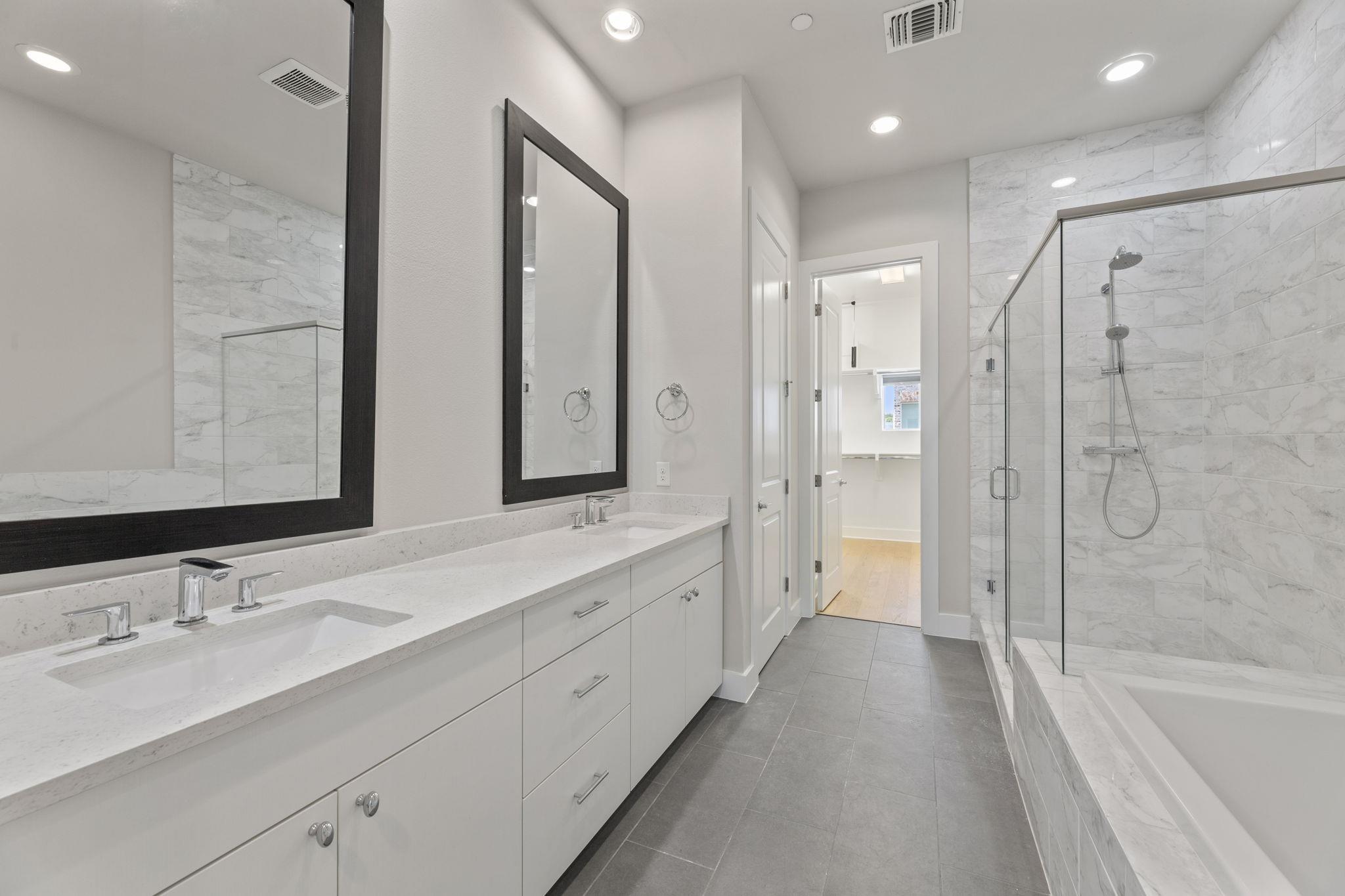 1301 Town Creek Dr # 2, Austin, TX 78741