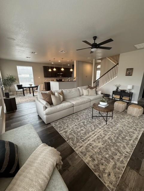 306 Oak Creek Way, New Braunfels, TX 78130