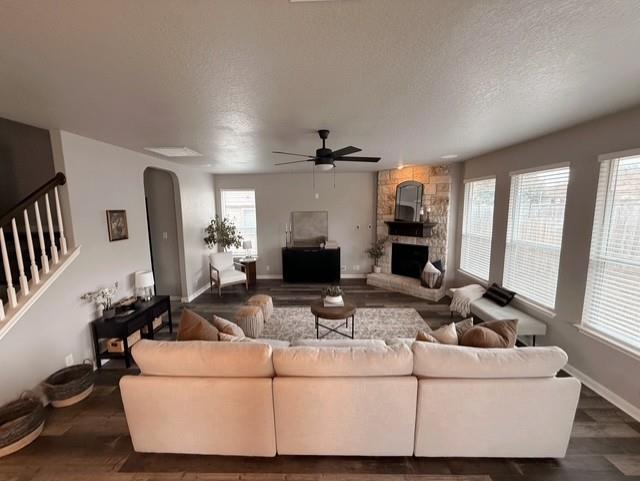 306 Oak Creek Way, New Braunfels, TX 78130