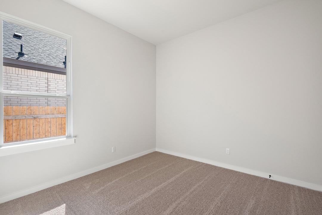 1023 North Roger Hanks Parkway, Dripping Springs, TX 78620