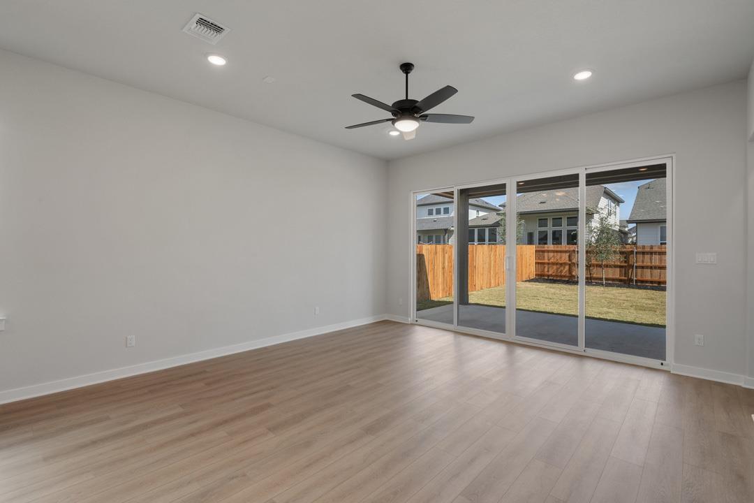 1023 North Roger Hanks Parkway, Dripping Springs, TX 78620