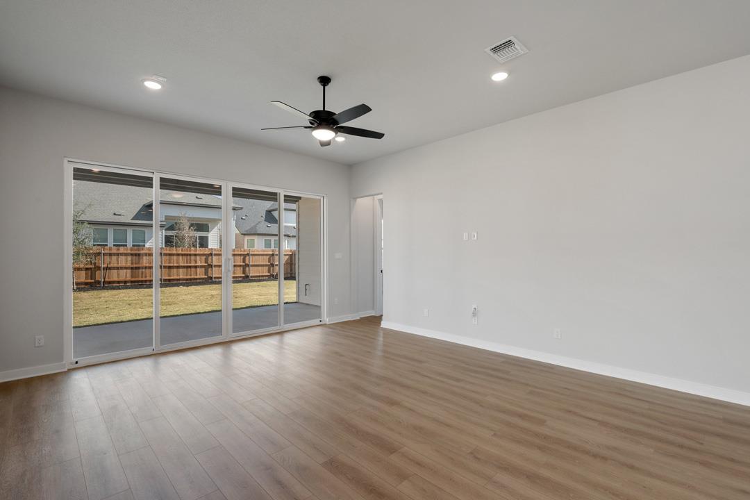 1023 North Roger Hanks Parkway, Dripping Springs, TX 78620