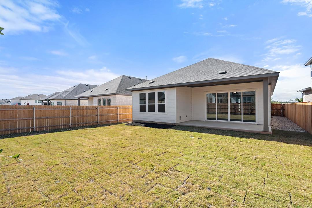 1023 North Roger Hanks Parkway, Dripping Springs, TX 78620