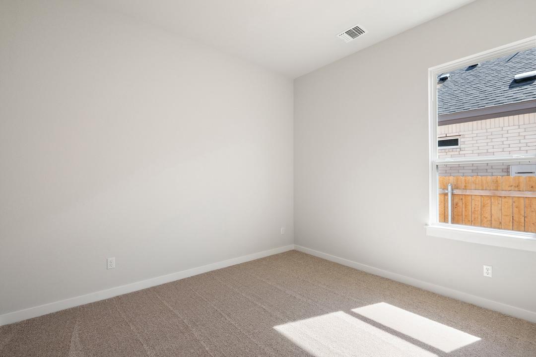 1023 North Roger Hanks Parkway, Dripping Springs, TX 78620