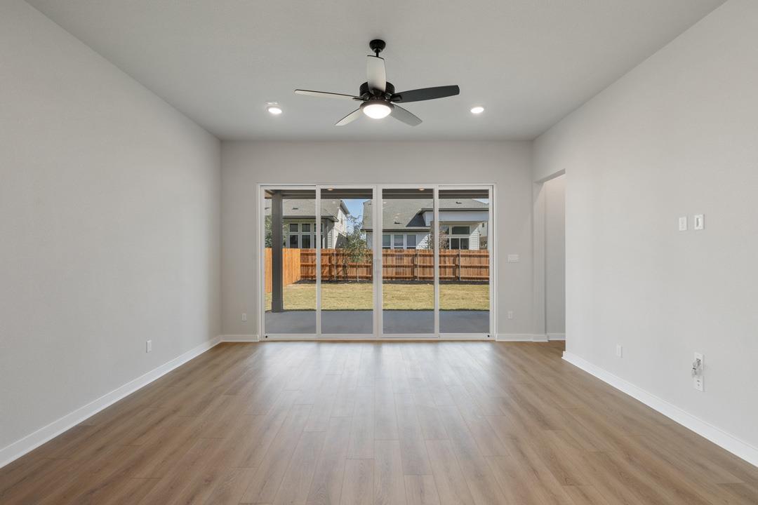 1023 North Roger Hanks Parkway, Dripping Springs, TX 78620