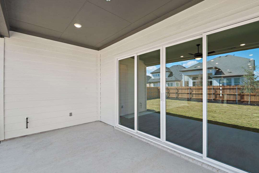 1023 North Roger Hanks Parkway, Dripping Springs, TX 78620