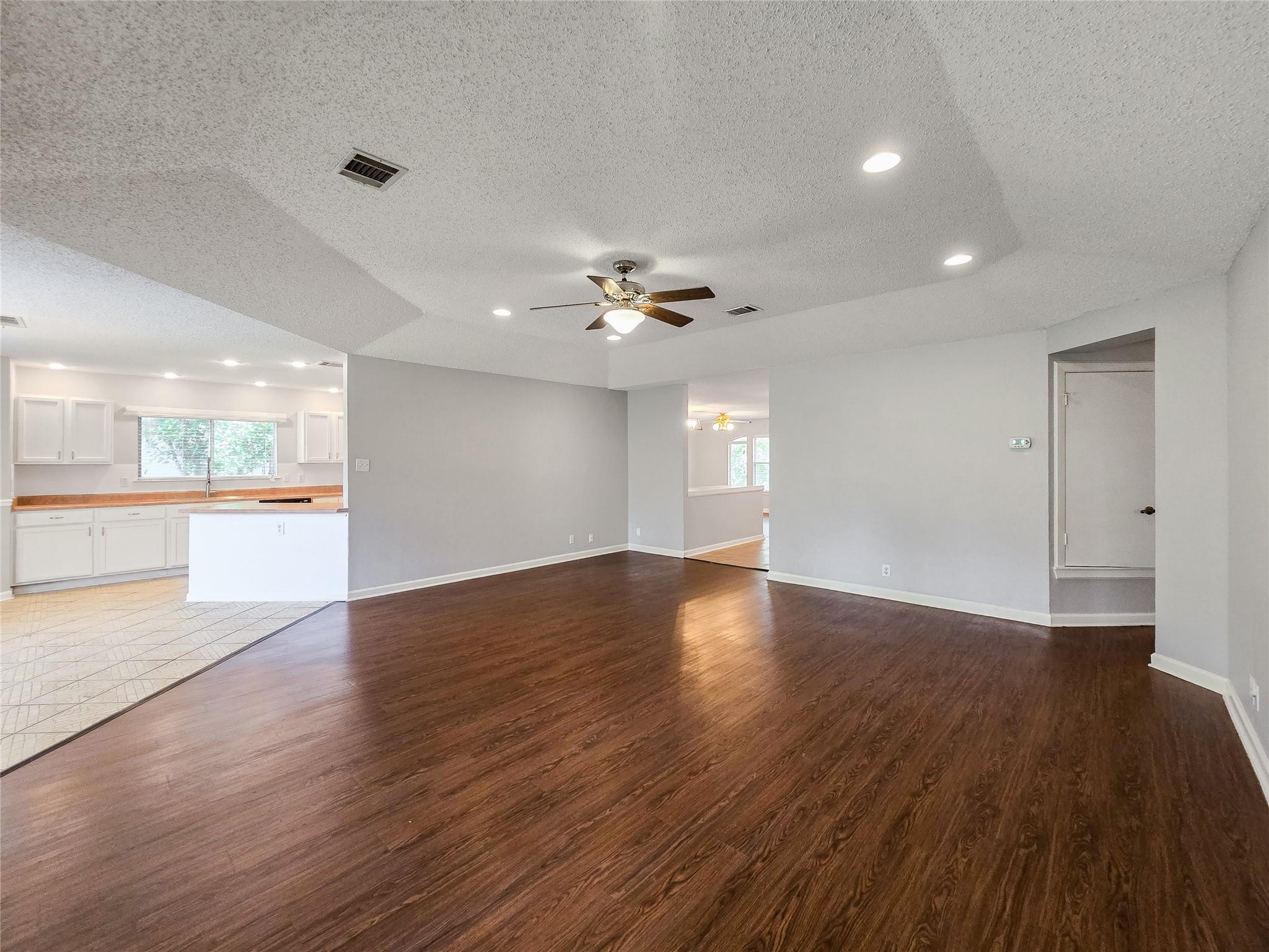 1318 Chalk Ln, Cedar Park, TX 78613