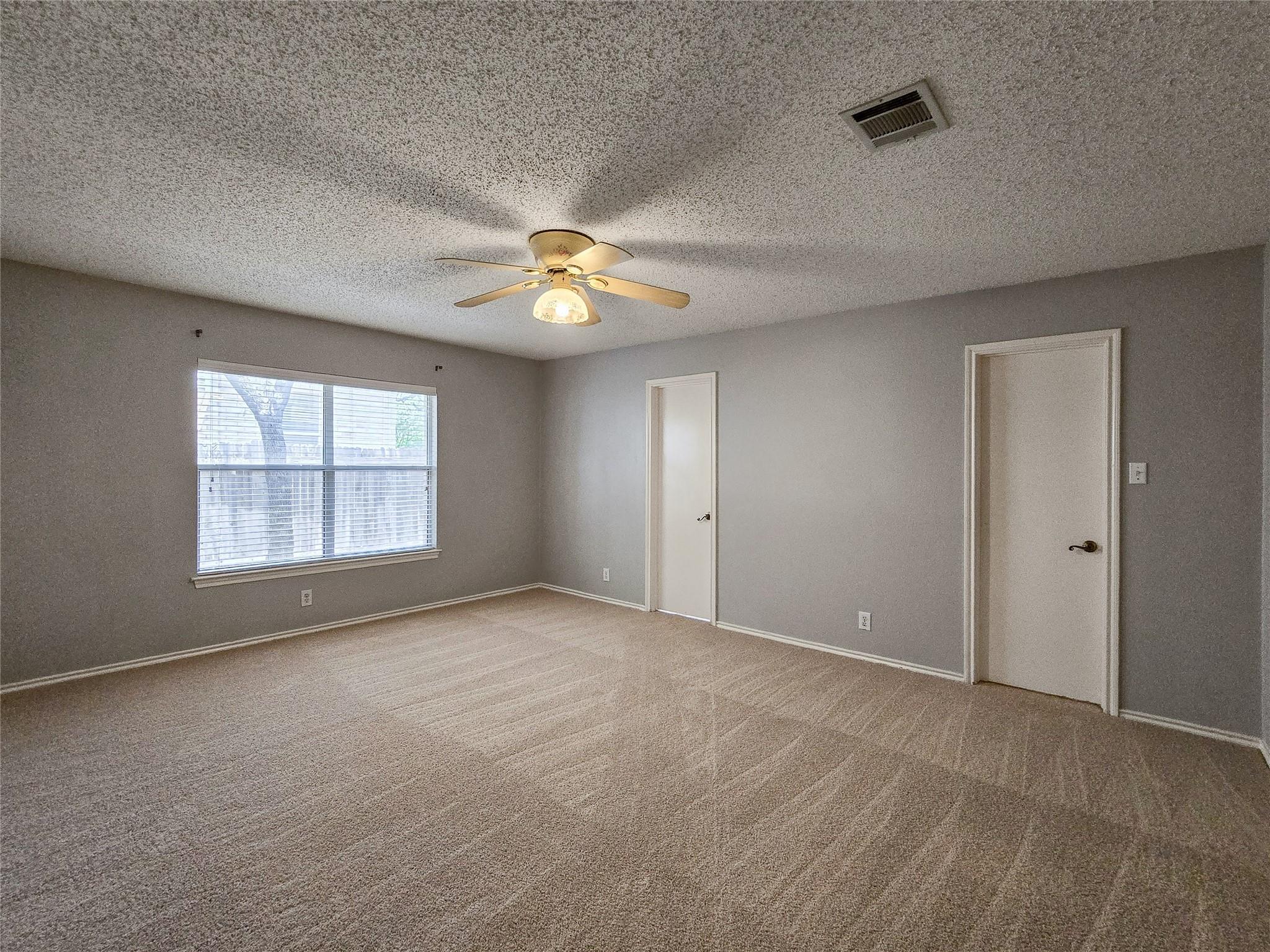 1318 Chalk Ln, Cedar Park, TX 78613