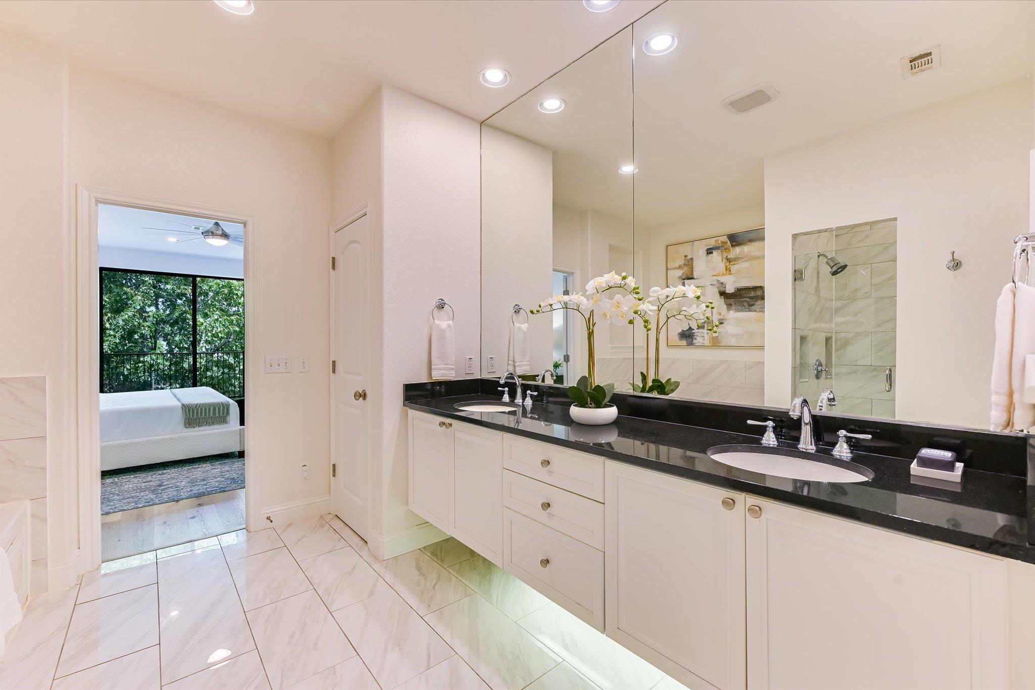 2505 Enfield Rd # 3, Austin, TX 78703