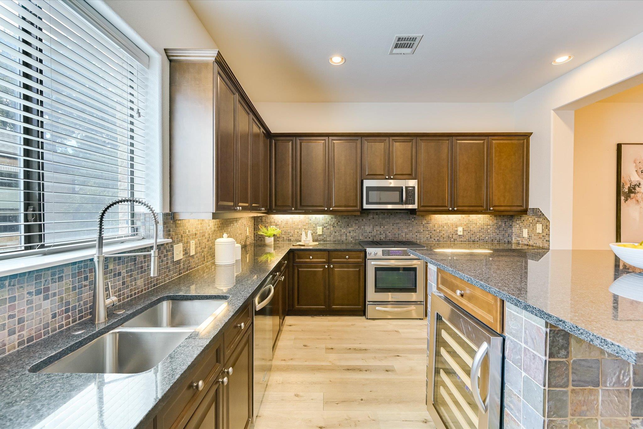 2505 Enfield Rd # 3, Austin, TX 78703