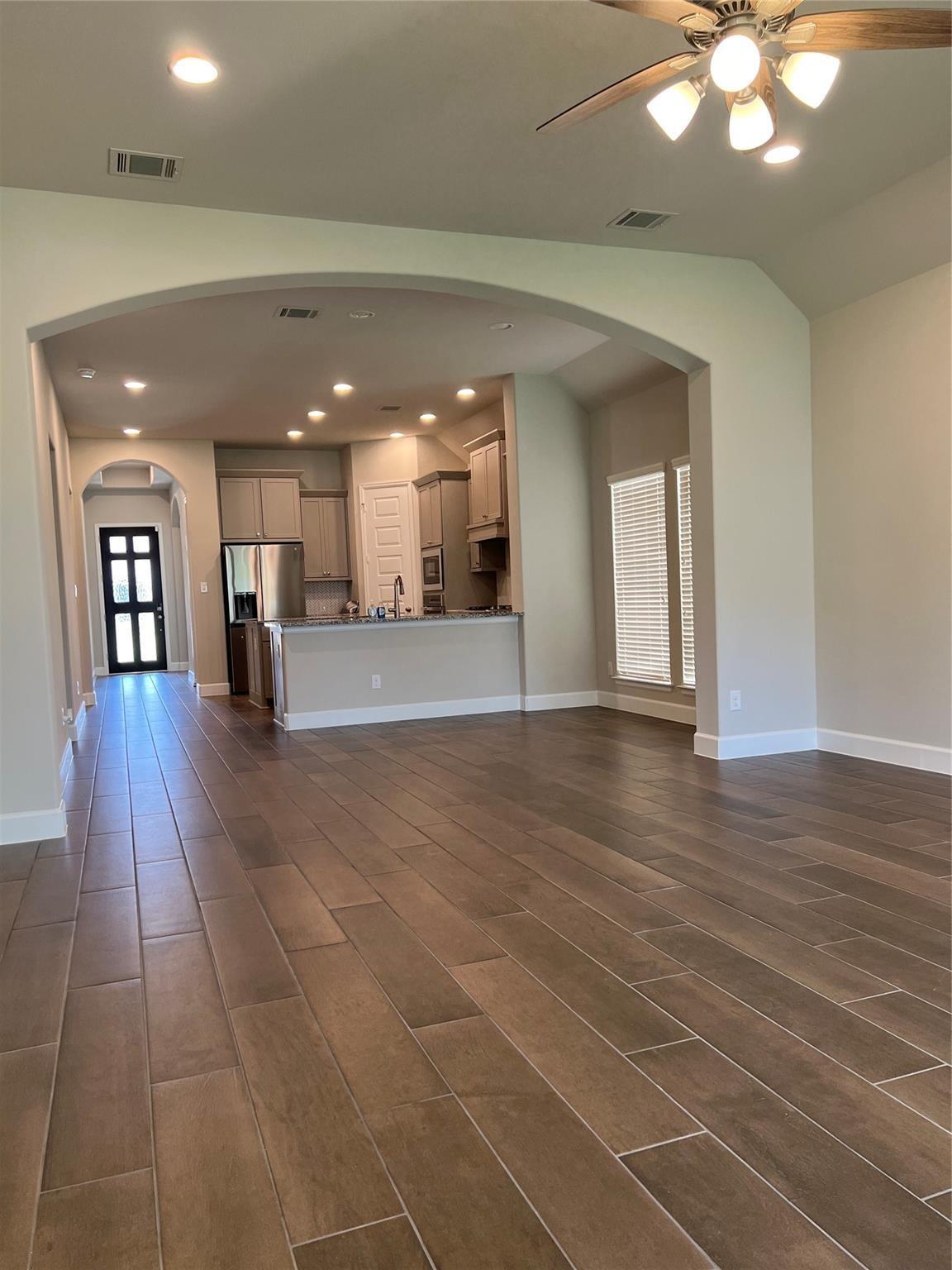 15830 Autumn Sun Court Dr, Conroe, TX 77302