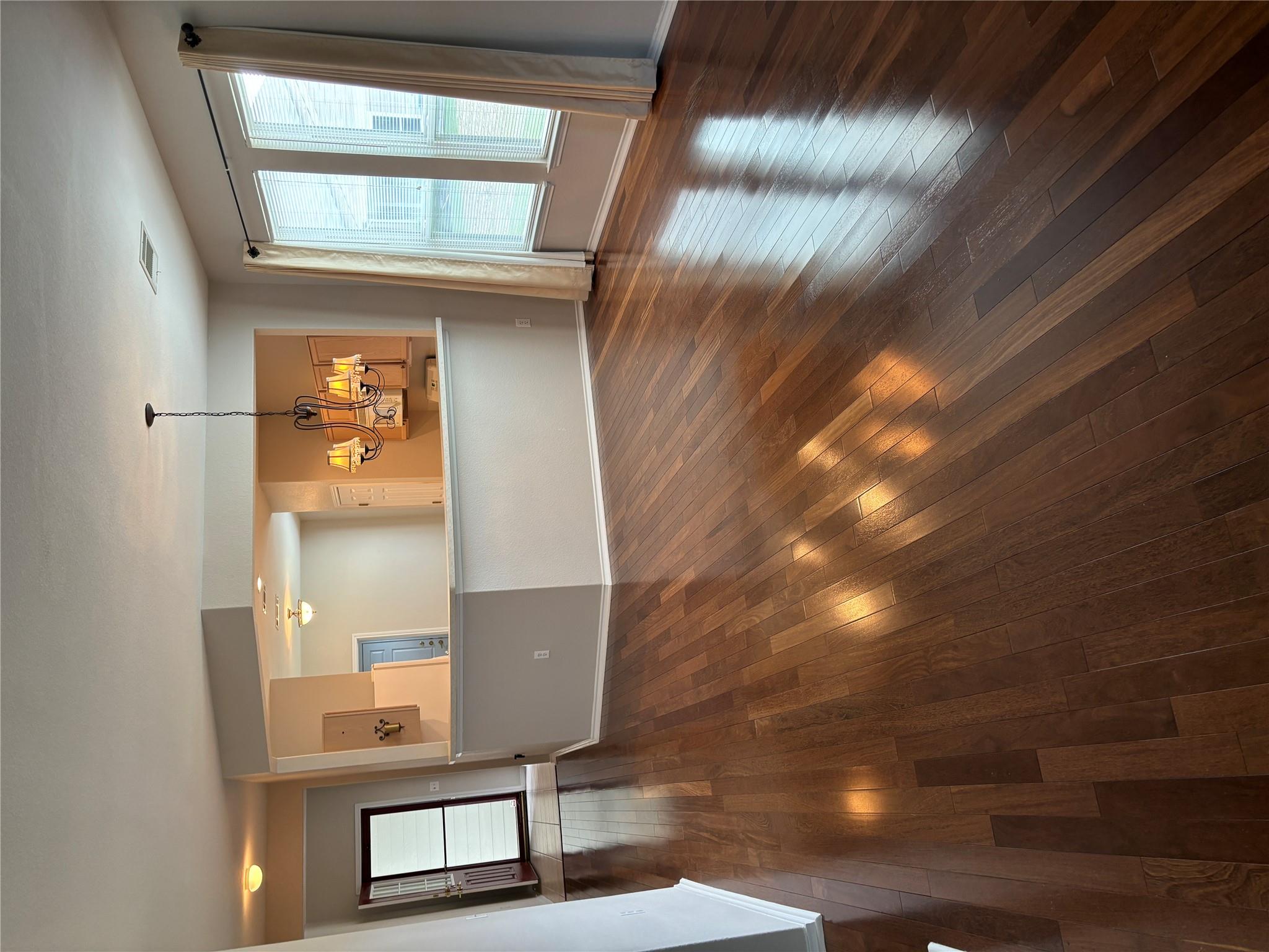 106 Bowie Cir, Georgetown, TX 78633