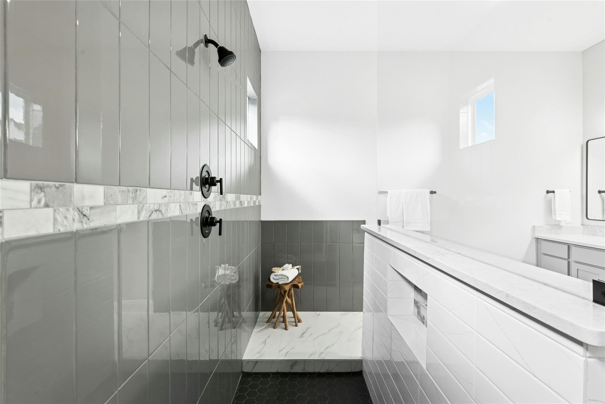 185 Pecos St, Cedar Creek, TX 78612