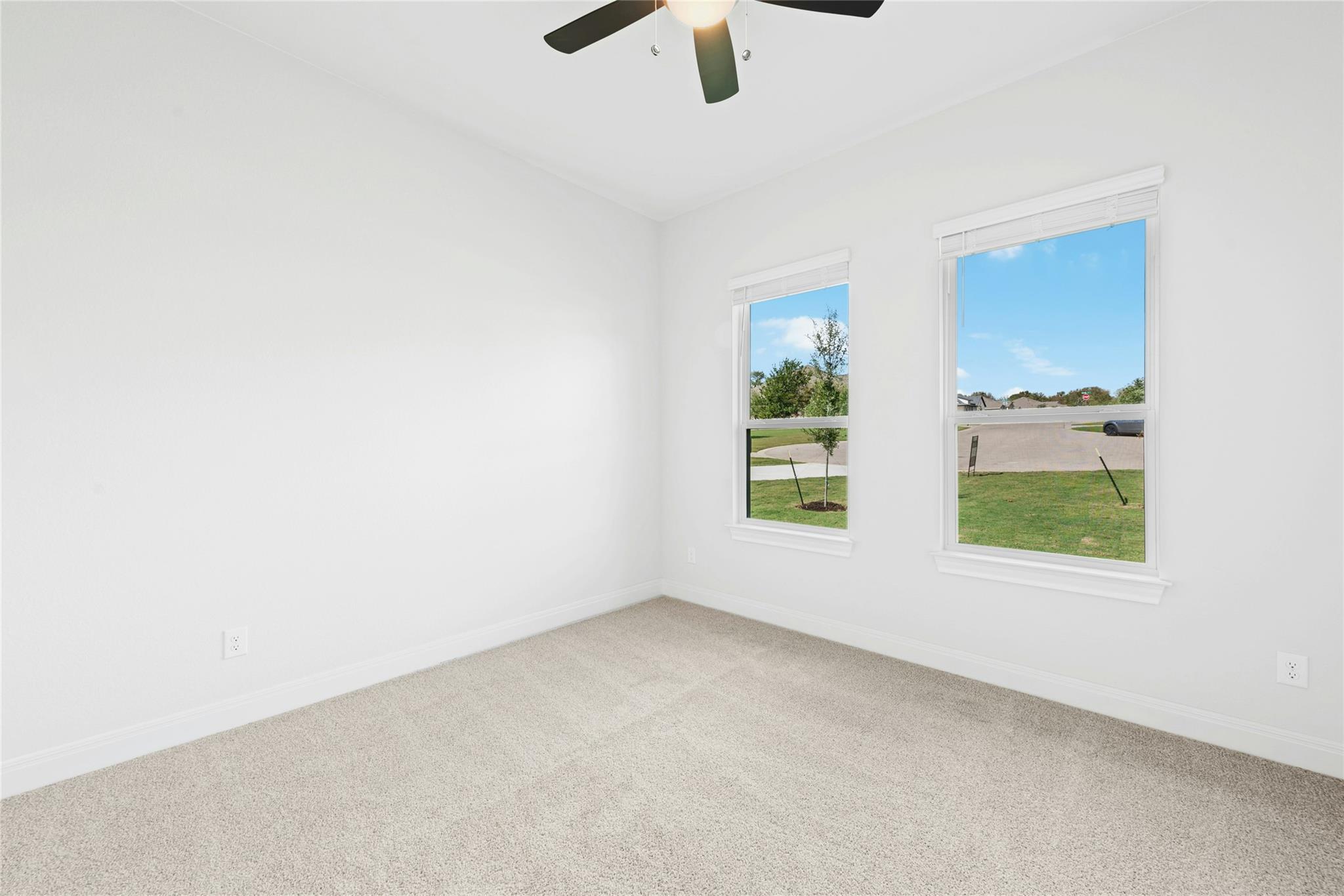 185 Pecos St, Cedar Creek, TX 78612